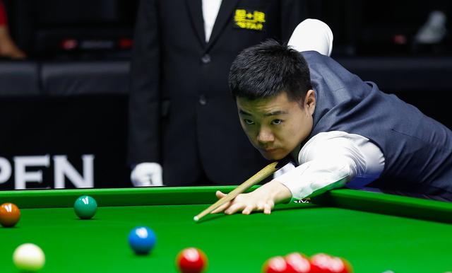 尔夫来说是 尔夫来说是