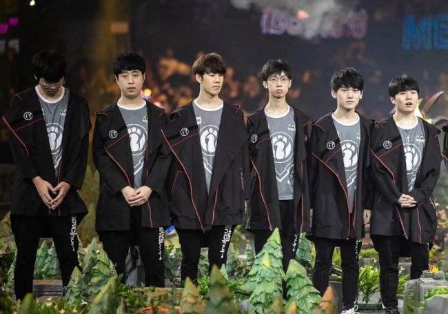 更是团队战